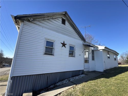 471 Fair Ave, Quaker City, OH, 43773-9327 | Card Image