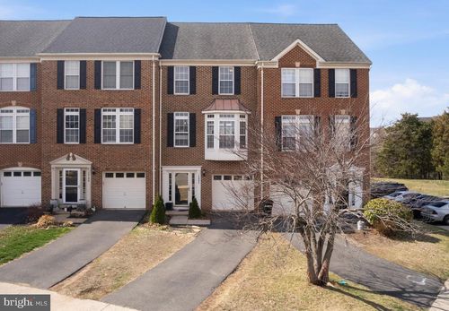 15098 Danehurst Cir, GAINESVILLE, VA, 20155-4445 | Card Image