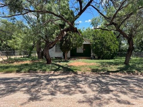 273 Sammons St, Abilene, TX, 79605-1858 | Card Image