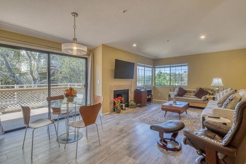 811 Pheasant Ridge Rd, Del Rey Oaks, CA, 93940-5722 | Card Image