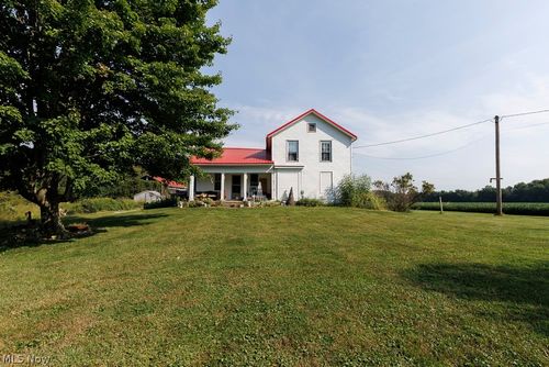 5366 Zenobia Rd, Wakeman, OH, 44889-8965 | Card Image