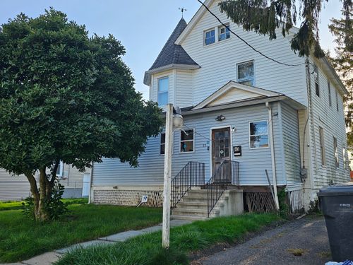 43 Clermont St, Hartford, CT, 06106-3904 | Card Image