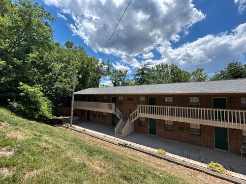 22-104 Hounds Chase Ln Sw, Roanoke, VA, 24014-1343 | Card Image