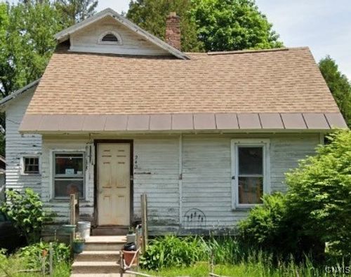 242 W Main St, Frankfort, NY, 13340-1010 | Card Image