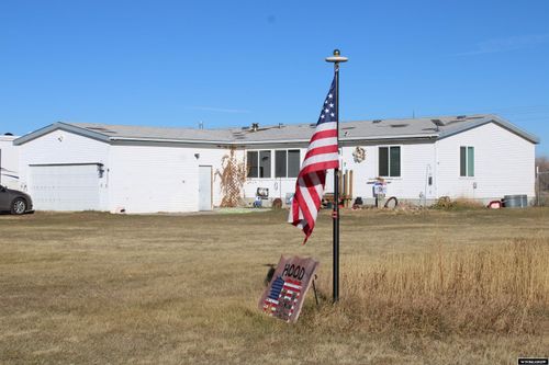 771 Emigrant Rd, Lyman, WY, 82937-9066 | Card Image