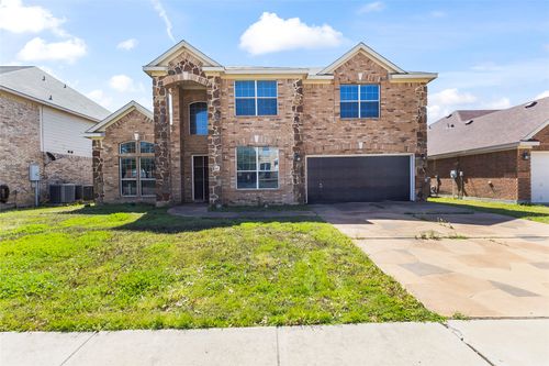 824 Peach Ln, Burleson, TX, 76028-7088 | Card Image