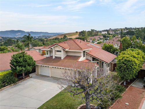 8104 E Carnation Way, Anaheim, CA, 92808-2222 | Card Image