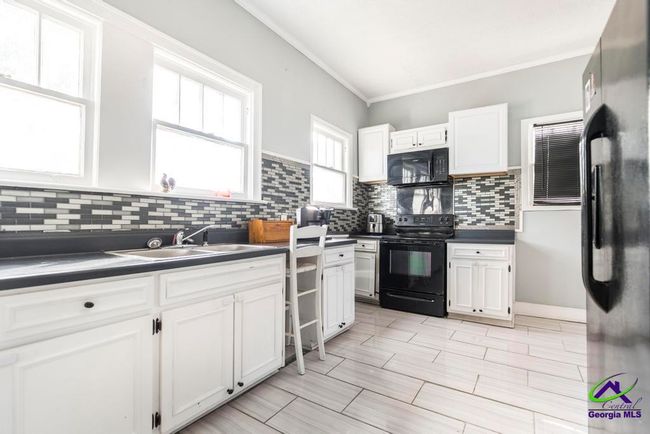 316 E 17 Th Ave, House other with 3 bedrooms, 2 bathrooms and null parking in Cordele GA | Image 13