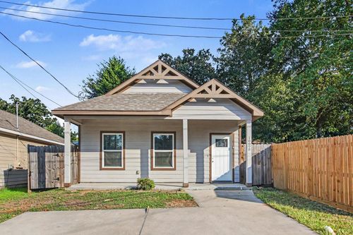 16698 Meadowcroft, Montgomery, TX, 77316-6750 | Card Image