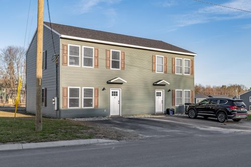 30 Wildwood Drive, Bangor, ME, 04401 | Card Image