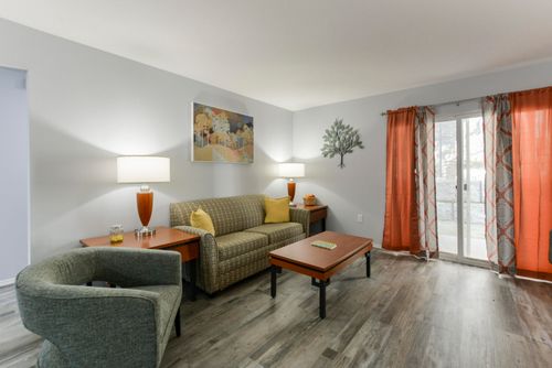 apt-1-2914 Vineyards Pkwy, Branson, MO, 65616-4140 | Card Image