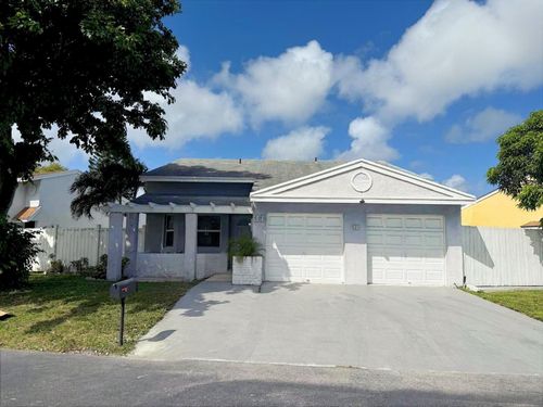 34 Paxford Ln, Boynton Beach, FL, 33426-7627 | Card Image