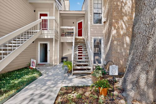 112-1909 Chasewood Cir, Arlington, TX, 76011-2948 | Card Image