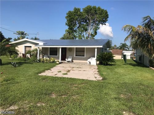 2143 W Tobago Cir, FORT MYERS, FL, 33905-2133 | Card Image