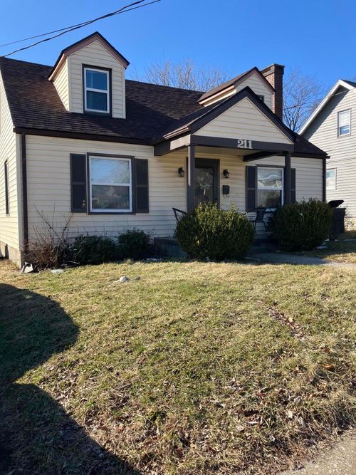 211 Hillcrest Ave, Lexington, KY, 40505-3923 | Card Image