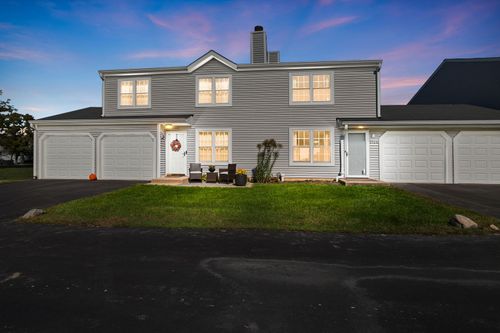 2024 Countryside Ln, Round Lake Beach, IL, 60073-3722 | Card Image