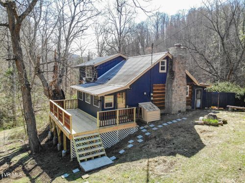 331 Bear Cage Rd, Roan Mountain, TN, 37687-3830 | Card Image