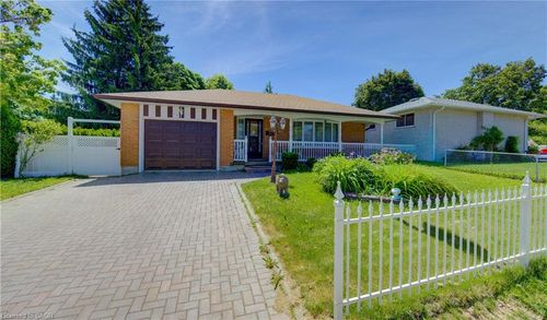 1469 Queens Blvd, Kitchener, ON, N2M5B3 | Card Image