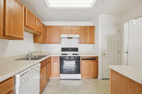 12-9-1080 Maggie Rd, Newburgh, NY, 12550-7028 | Card Image