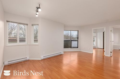 304-2385 W 5th Ave, Vancouver, BC, V6K1S6 | Card Image