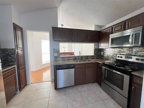 apt-1711-17490 Meandering Way, Dallas, TX, 75252-6153 | Card Image