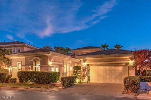 9733 Plateau Heights Pl, Las Vegas, NV, 89144-0807 | Card Image