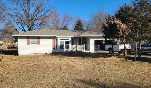 405 E 24th St, Pittsburg, KS, 66762-2715 | Card Image