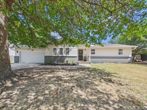 1630 Pin Oak Ct, Rose Hill, KS, 67133-9314 | Card Image