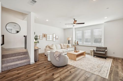 681 Vista Oaks Rd, Lewisville, TX, 75067-7899 | Card Image