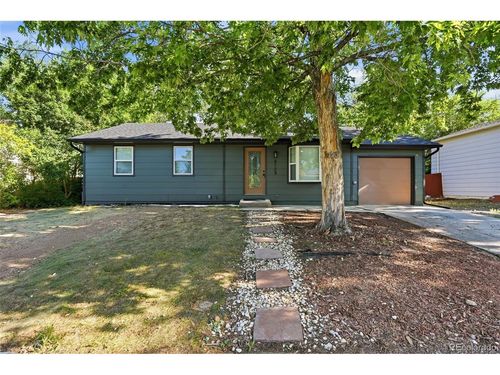 8728 W Floyd Dr, Lakewood, CO, 80227-4732 | Card Image