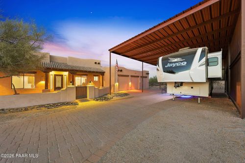 3211 W Horizon Dr, Phoenix, AZ, 85086-4355 | Card Image