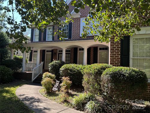 4228 Wallbrook Dr, Matthews, NC, 28105-8700 | Card Image