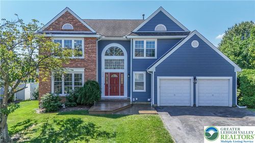3530 New Hampshire Ave, Easton, PA, 18045-8120 | Card Image