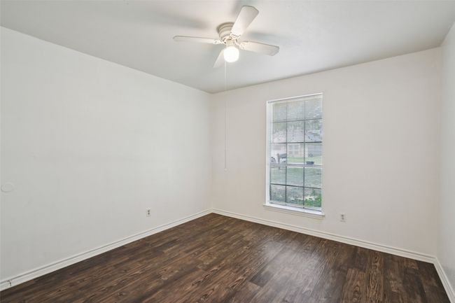 338 S Stewart Ave, Home with 6 bedrooms, 4 bathrooms and 4 parking in Lancaster TX | Image 20