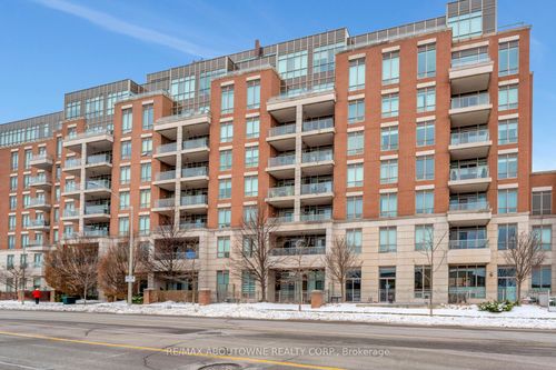 306-2470 Prince Michael Dr, Oakville, ON, L6H0G9 | Card Image