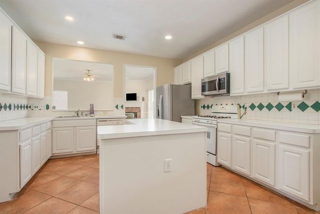 2521 Sea Horse Ct, House other with 4 bedrooms, 3 bathrooms and 3 parking in Seabrook TX | Image 11