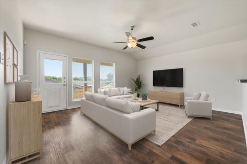 5105 Glen Eden Dr, Fort Worth, TX, 76119-5520 | Card Image