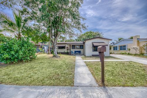 920 Hansen St, West Palm Beach, FL, 33405-3020 | Card Image