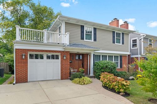 528 S Walnut Ave, Arlington Heights, IL, 60005-1705 | Card Image