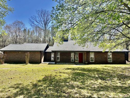 3114 Bugle Dr, Pine Bluff, AR, 71603-8232 | Card Image