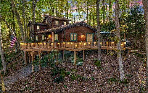 265 Paradise Cir, Morgantown, WV, 26508-3577 | Card Image