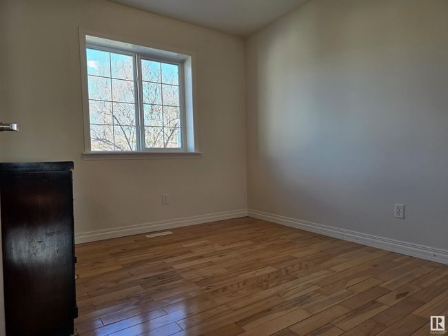 492 Stanley Close, House other with 5 bedrooms, 3 bathrooms and null parking in Spring Lake AB | Image 16