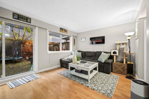 5-2048 Mccallum Rd, Abbotsford, BC, V2S3N4 | Card Image