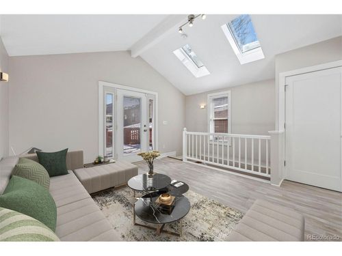 2944 Vallejo St, Denver, CO, 80211-3815 | Card Image