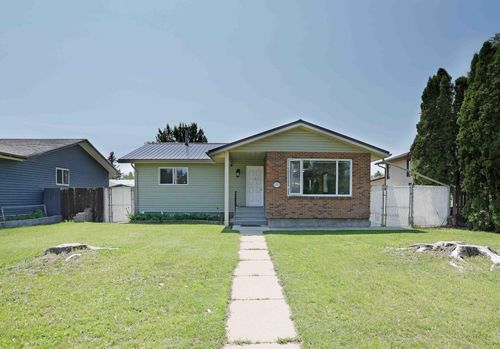 1155 Cassils Road W, Brooks, AB, T1R0C7 | Card Image