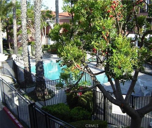 d43-409 Utica, Huntington Beach, CA, 92648 | Card Image