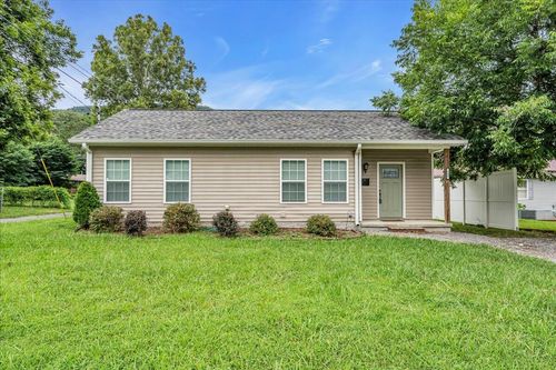 604 2nd St, South Pittsburg, TN, 37380-1004 | Card Image