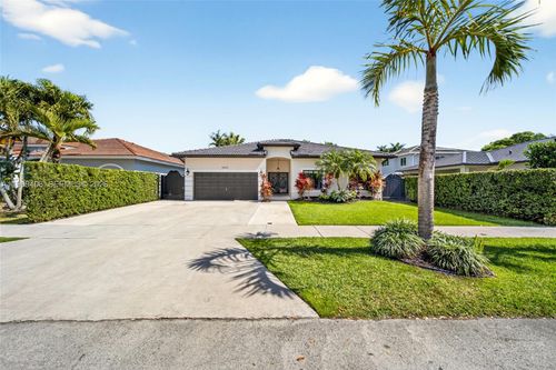 14231 Sw 161st Pl, Miami, FL, 33196-6532 | Card Image