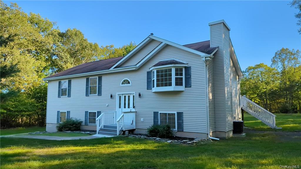 Budd Rd, Wurtsboro, NY 12790