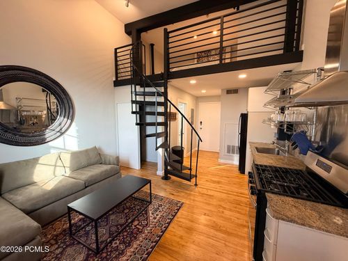 apt-w210-346 W Pierpont Ave, Salt Lake City, UT, 84101-1793 | Card Image